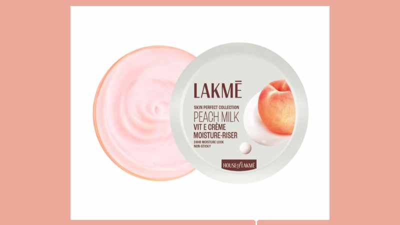 Lakme Peach Milk Moisturizer 