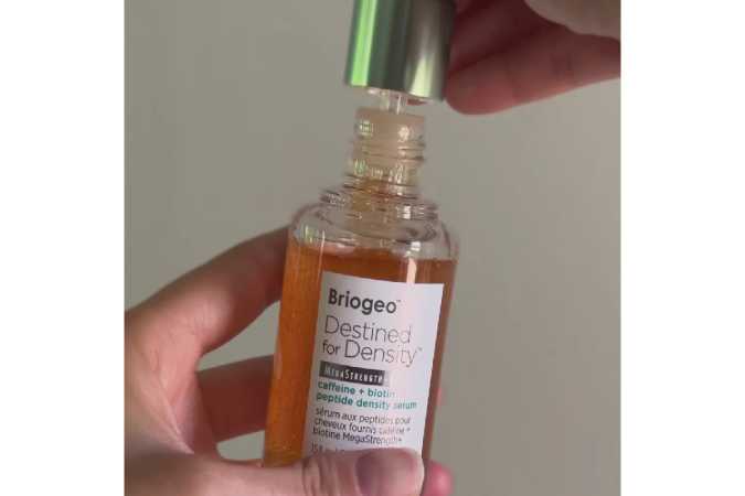 5. Revitalizing Hair Serum by Briogeo