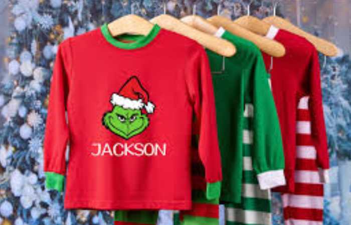 Grinch Pajamas in Christmas Pajamas (1000+)